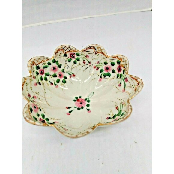 Hand Painted Japanese Three Footed Candy Bowl Floral with Gold Gilding - Picture 2 of 10